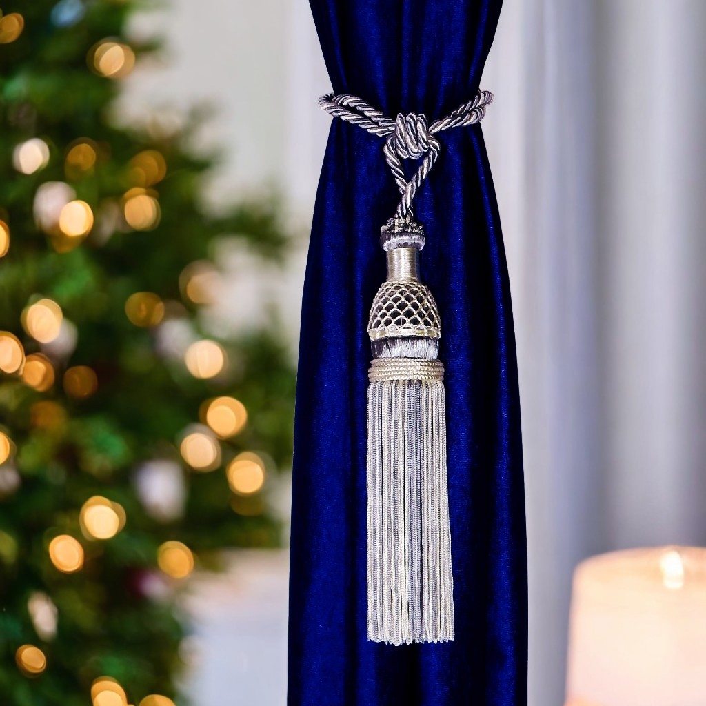 Beautiful Curtain Tieback Tassel Window Curtain holder for Home & Office Decoration Set of 2 Pieces.
